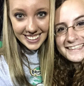 Meet your Posher, Mikayla